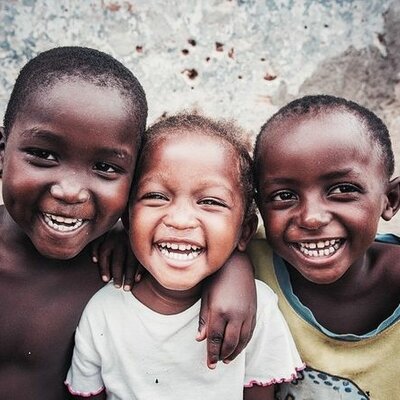 Timeline: La Infancia y  Adolescencia a través de la  Historia