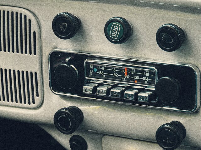 primeras radios en automóviles