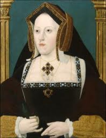 Henry marries Katherine of Aragon
