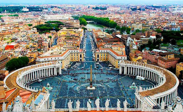 Plaça Sant Pere del Vaticà, Bernini