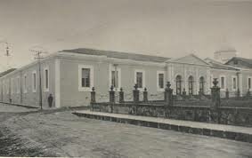 Clausura de la Universidad de Santo Tomás
