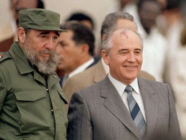 Negativa de Castro a implementar en Cuba la Perestroika