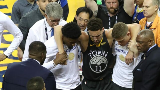 Thompson undergoes surgery to repair torn ACL