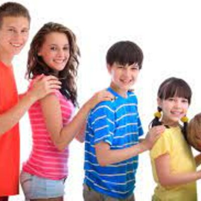 Timeline: INFANCIA Y ADOLESENCIA EN DIFERENTES CULTURAS