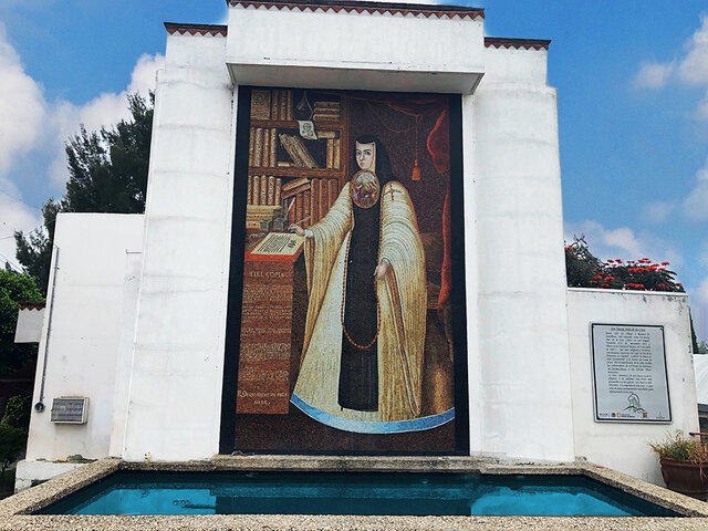 Juana Ramírez de Asbaje is born