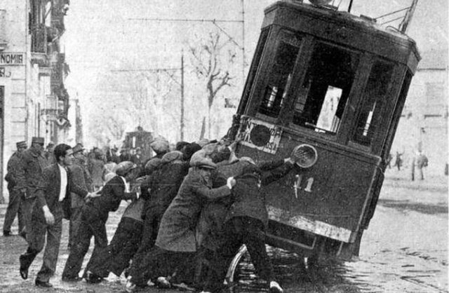 Insurrección anarquista: sucesos de Casas Viejas (enero)