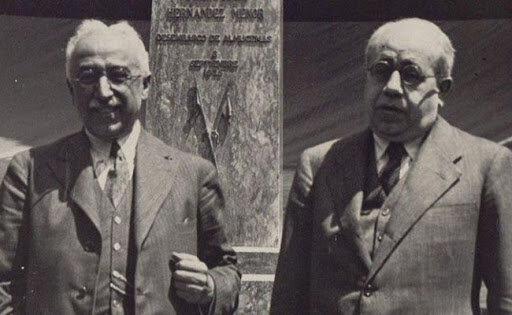 Alcalá Zamora presidente de la República y Azaña pasa a encabezar el gobierno