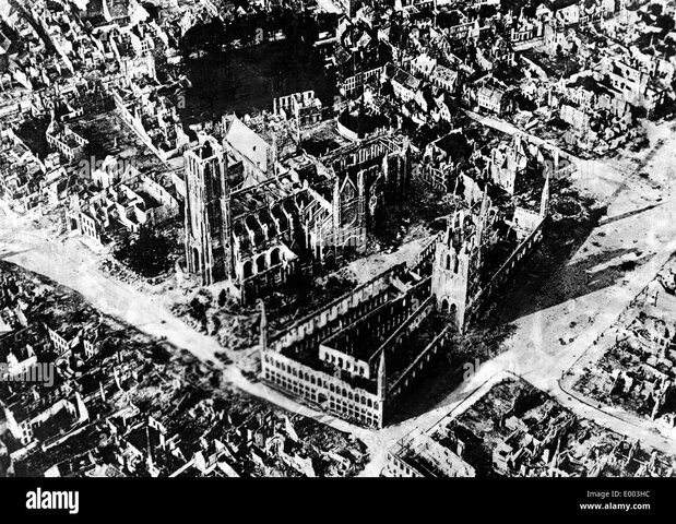 Gran plano de la ciudad de Ypres