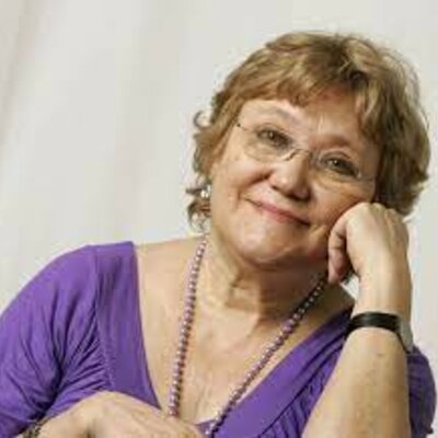 Timeline: ISABEL-CLARA SIMÓ