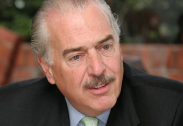 Andrés Pastrana Arango (1998-2002)