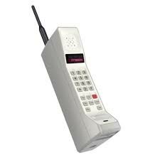 First Mobile Phone / Motorola DynaTAC 8000X