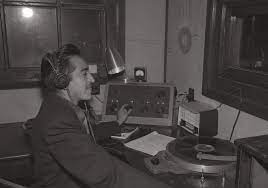 Comienzan las transmisiones comerciales regulares y comerciales en Norteamérica