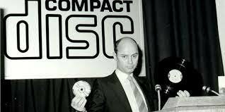 COMPACT DISC por J. Sinjou