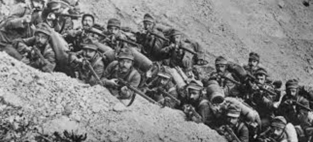 GLI ITALIANI ATTACCANO CON SCARSI RISULTATI