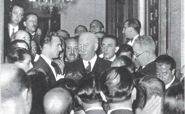 Triunfo del centro-derecha. Gobierno Lerroux