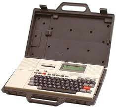 PRIMERA COMPUTADORA PORTATIL Epson HX-20