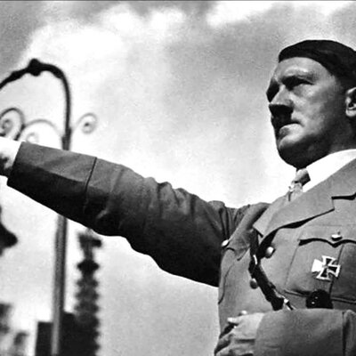 Timeline: Da Weimar a Hitler