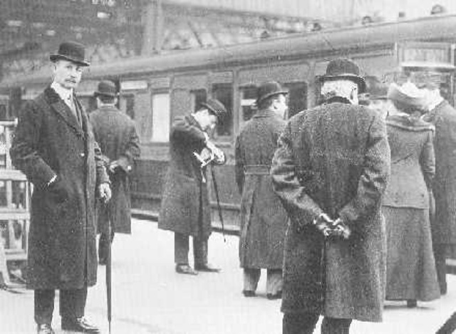 titanic 1st stop after boarding the 1st passengers