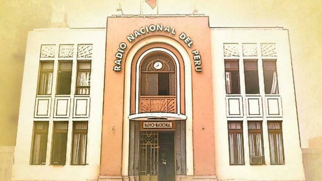 PRIMER PROGRAMA RADIAL