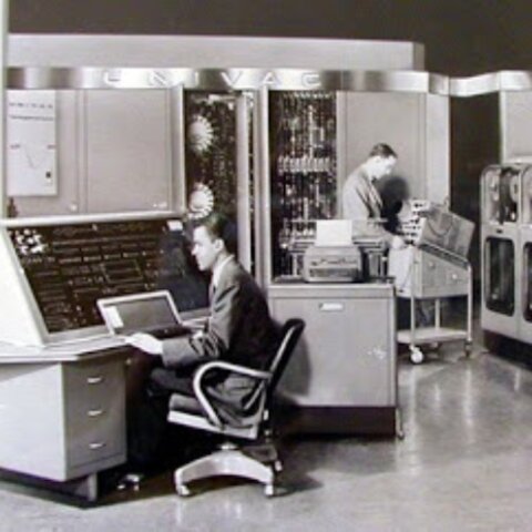 Japón inicia el proyecto “Quinta Generación”