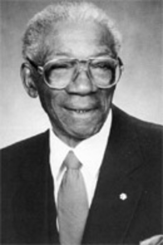 Dr. Oliver Awarded Order of Canada