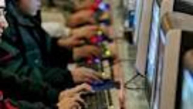 1.114 billion people use the Internet