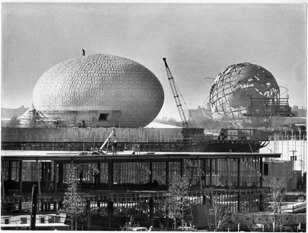 New York World’s Fair begins
