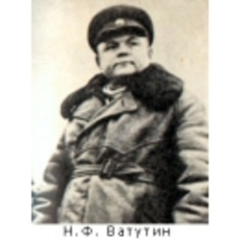 Закончил училище в слободе Уразово.