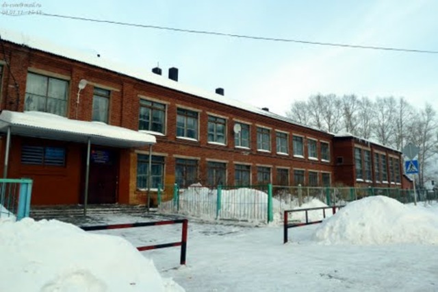 Первый раз в первый класс))