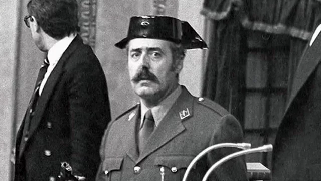 EL FRACAS DEL COP MILITAR