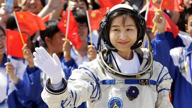 La prmière femme Chinoise à aller dans l'espace