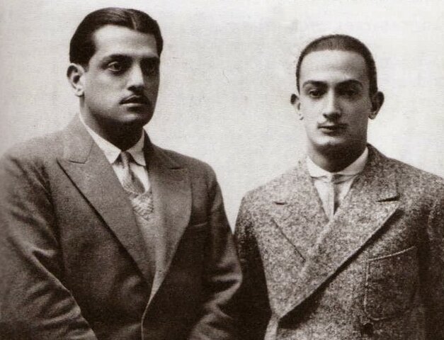 Producción del cortometraje “Un Perro Andaluz” junto con Buñuel.