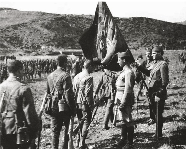 Desembarco de legionarios y regulares al mando de Franco