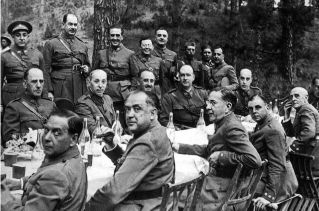 Alzamiento en Melilla del General Yagüe