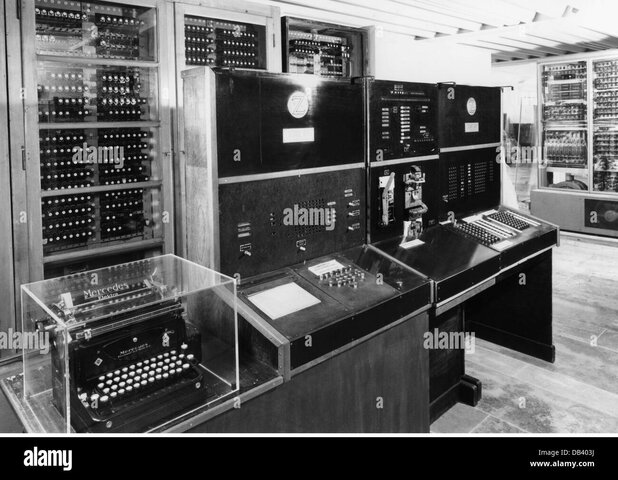 Se inventa la primera computadora