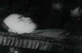 Vladimir Lenin Dies