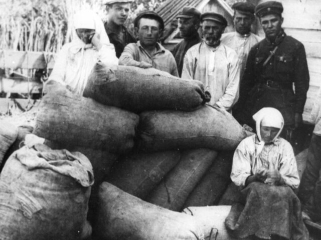 Ukraine brought under control of Soviets