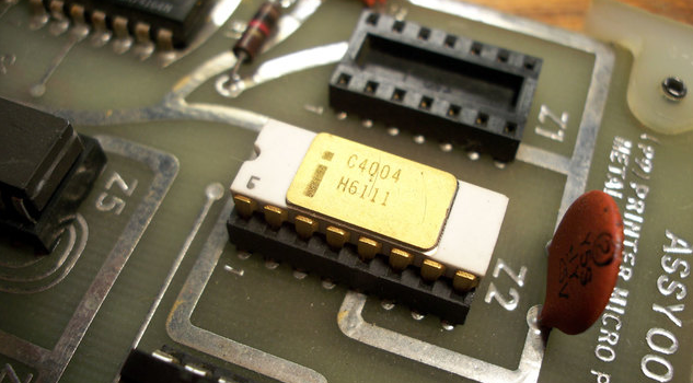 Primer microprocesador