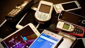 Eclosión de internet y la telefonia móvil