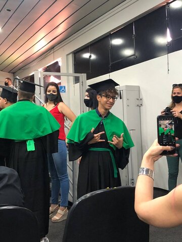 Me formei no ensino fundamental