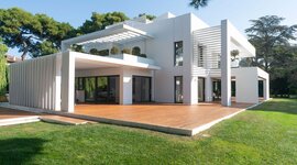 Timeline:  Ιστορική εξέλιξη της κατοικίας