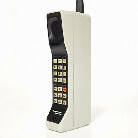 Telefono Motorola DynaTAC 8000X - Primera generación