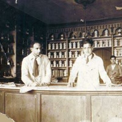 Timeline: Antecedentes y desarrollo de la farmacia