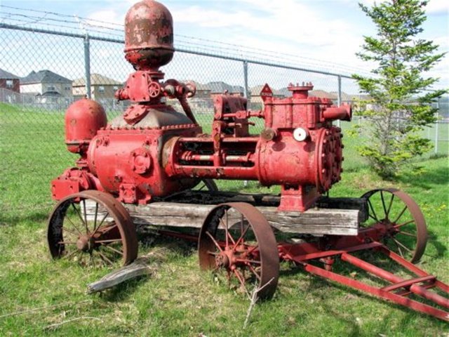 First caol-gas engine