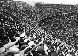 L'adoctrinament de la població