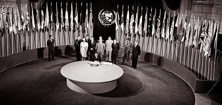 Carta fundacional de la ONU ( 26 de junio de 1945 )