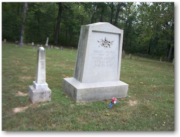 Lincolns sister, Sarah dies in childbirth.