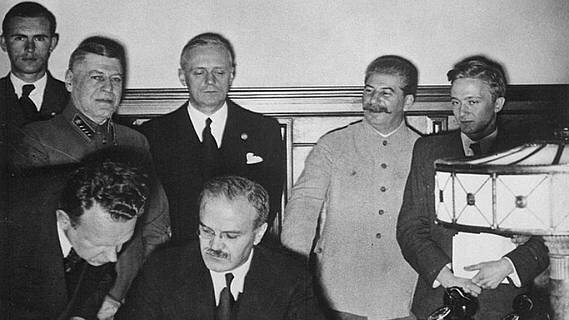 Pacto Germano - Soviético (Alemania y URSS)