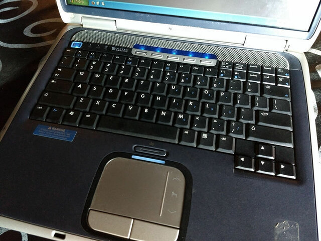 Mi acercamiento con las redes sociales y mi primer laptop