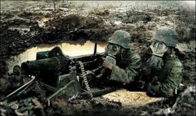 Germany begins unrestricted warfare